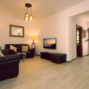 Apartamento Alhaurin Old Town, Casa Flamingo, 2 Bed, Alhaurín el Grande